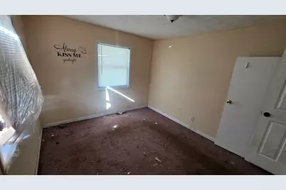 2304 S Meeker Avenue, Muncie, IN 47302 - Photo 7