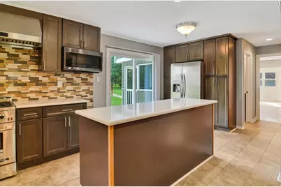 2212 Elm Tree Lane, Crown Point, IN 46307 - Photo 9