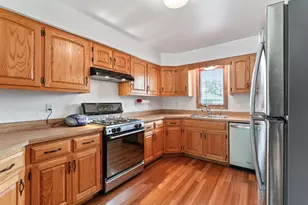 9117 Kennedy Ave, Highland, IN 46322 - Photo 7