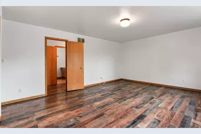 9117 Kennedy Avenue, Highland, IN 46322 - Photo 13