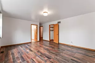 9117 Kennedy Ave, Highland, IN 46322 - Photo 15