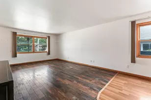 9117 Kennedy Ave, Highland, IN 46322 - Photo 5