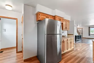 9117 Kennedy Ave, Highland, IN 46322 - Photo 9