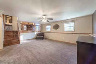 1811 W 86th Ln, Merrillville, IN 46410 - Photo 7