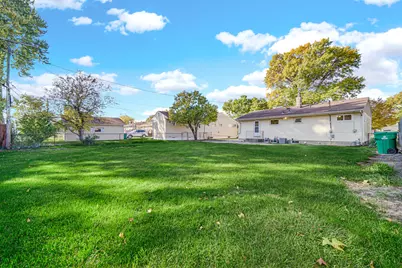 7905 Jackson Avenue, Munster, IN 46321 - Photo 25