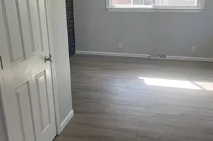 824 Johnson St, Gary, IN 46402 - Photo 15