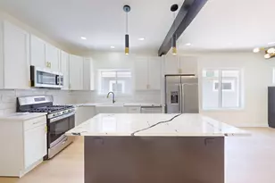 929 Drackert St, Hammond, IN 46320 - Photo 13