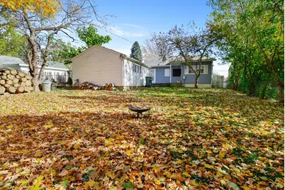 607 Madison Street, Valparaiso, IN 46385 - Photo 3