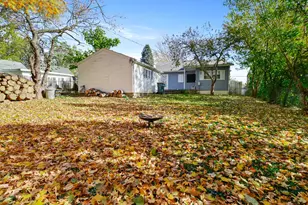 607 Madison St, Valparaiso, IN 46385 - Photo 3