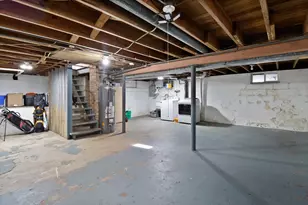 607 Madison St, Valparaiso, IN 46385 - Photo 15