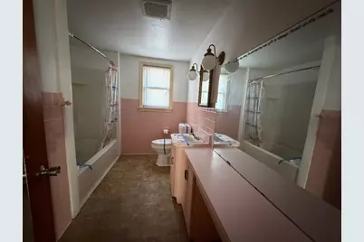 303 E Lake Street, Knox, IN 46534 - Photo 11