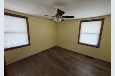 303 E Lake Street, Knox, IN 46534 - Photo 7