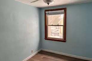 303 E Lake St, Knox, IN 46534 - Photo 9