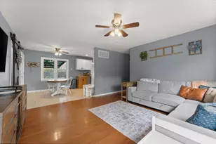 432 Apache Ln, Lowell, IN 46356 - Photo 5