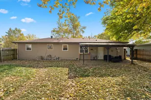 432 Apache Ln, Lowell, IN 46356 - Photo 23