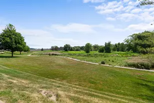 10186 Florida Ln, Crown Point, IN 46307 - Photo 25