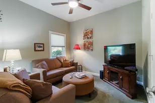 10186 Florida Ln, Crown Point, IN 46307 - Photo 17