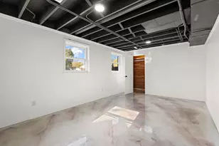 5945 Harrison St, Merrillville, IN 46410 - Photo 31