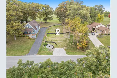 1135 Sunnyslope Drive, Crown Point, IN 46307 - Photo 3