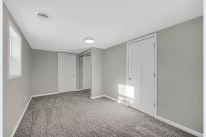 2975 Glenwood Street, Portage, IN 46368 - Photo 23