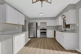 2975 Glenwood St, Portage, IN 46368 - Photo 11