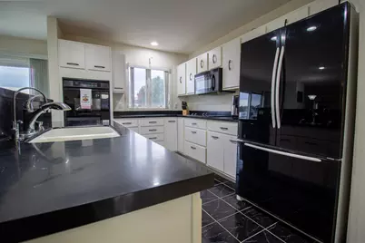 9976 Pheasant Lane, Saint John, IN 46373 - Photo 17