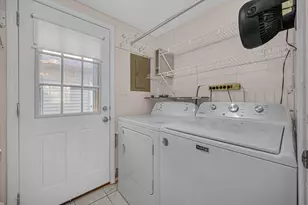 2933 Churchill Ln, Highland, IN 46322 - Photo 15