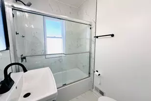 200 Taft Pl, Gary, IN 46404 - Photo 7