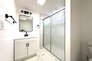 200 Taft Pl, Gary, IN 46404 - Photo 17