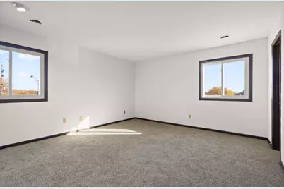 929 W Glen Park Avenue #304, Griffith, IN 46319 - Photo 11