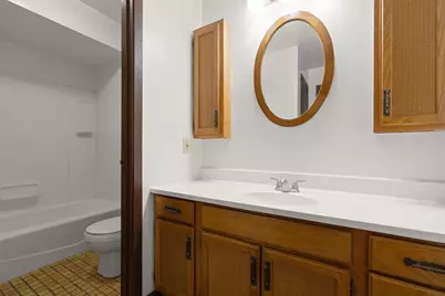 929 W Glen Park Avenue #304, Griffith, IN 46319 - Photo 9