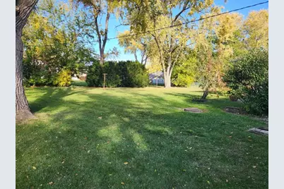 601 Berkley Drive, Dyer, IN 46311 - Photo 5