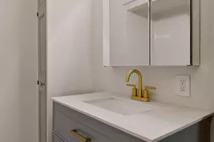 805 1/2 Napoleon St, Valparaiso, IN 46383 - Photo 17