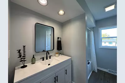 1558 W 99th Avenue, Crown Point, IN 46307 - Photo 13