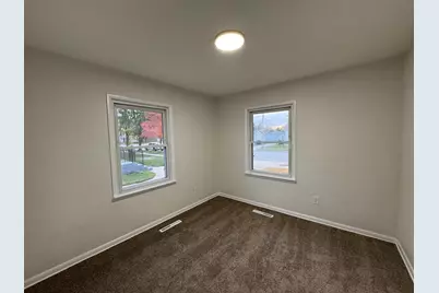 6637 S McCook Avenue, Hammond, IN 46323 - Photo 15