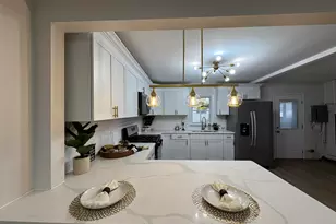 6637 S McCook Ave, Hammond, IN 46323 - Photo 7