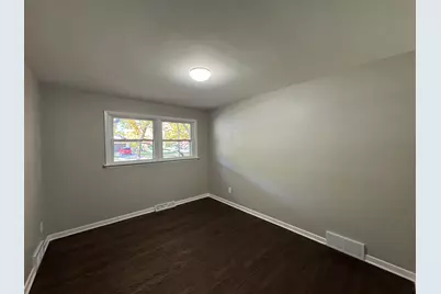 8009 Greenwood Avenue, Munster, IN 46321 - Photo 17