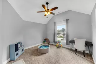 12566 Massachusetts St, Crown Point, IN 46307 - Photo 17