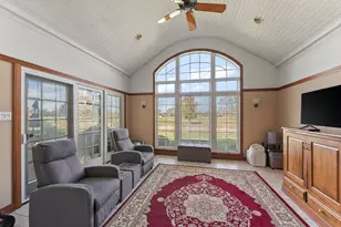 242 Golfview Dr, Schererville, IN 46375 - Photo 3