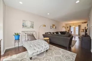 1078 E 114th Ave, Crown Point, IN 46307 - Photo 5