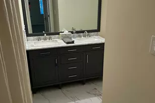 321 Deerpath Dr, Schererville, IN 46375 - Photo 9