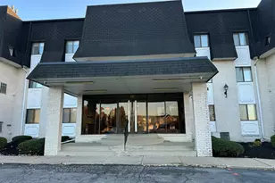 321 Deerpath Dr, Schererville, IN 46375 - Photo 1