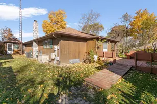 212 Lakeside Dr, Walkerton, IN 46574 - Photo 1