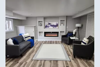 7033 E 1st Avenue, Gary, IN 46403 - Photo 15