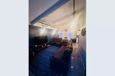 636 E 47th Place, Gary, IN 46409 - Photo 3