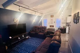 636 E 47th Pl, Gary, IN 46409 - Photo 3