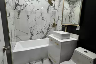 2704 W 15th Ave, Gary, IN 46404 - Photo 15