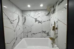 2704 W 15th Ave, Gary, IN 46404 - Photo 23