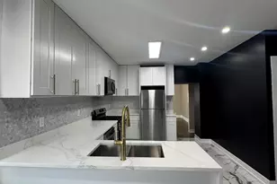 2704 W 15th Ave, Gary, IN 46404 - Photo 13