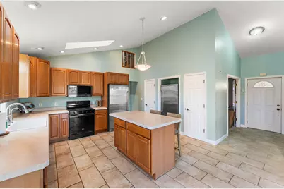 1329 N 375 E, Chesterton, IN 46304 - Photo 11